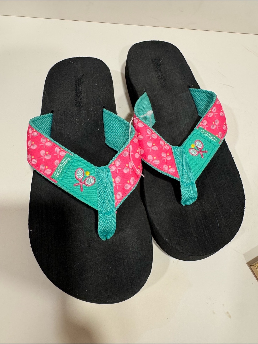Tidewater Sandals Women’s Flip Flops Pink Tennis Racquet Print Comfort Sandals 8